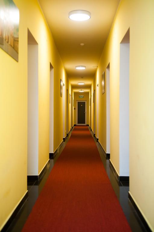 Aparthotel Christie